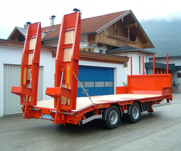 tieflader-plateau-anhanger-kommunal-23.jpg