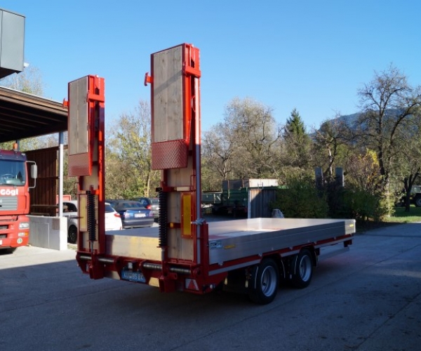 RIESER-4.JPG