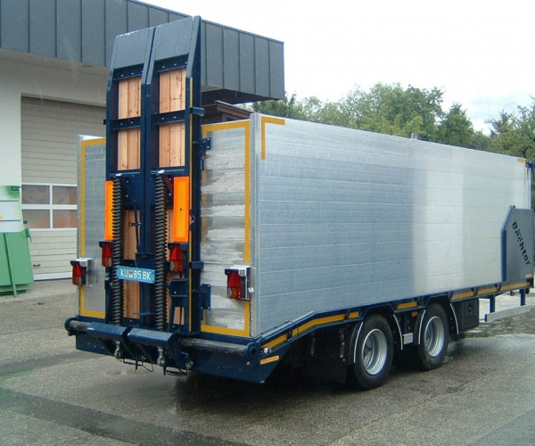 tieflader-plateau-anhanger-kommunal-15.jpg