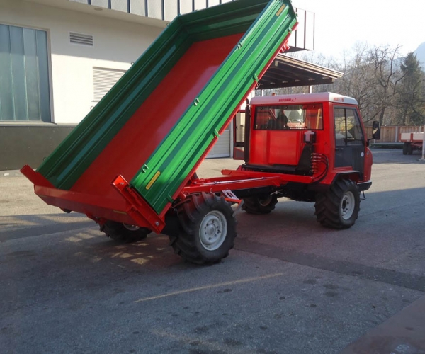 DSC00826-Custom.jpg